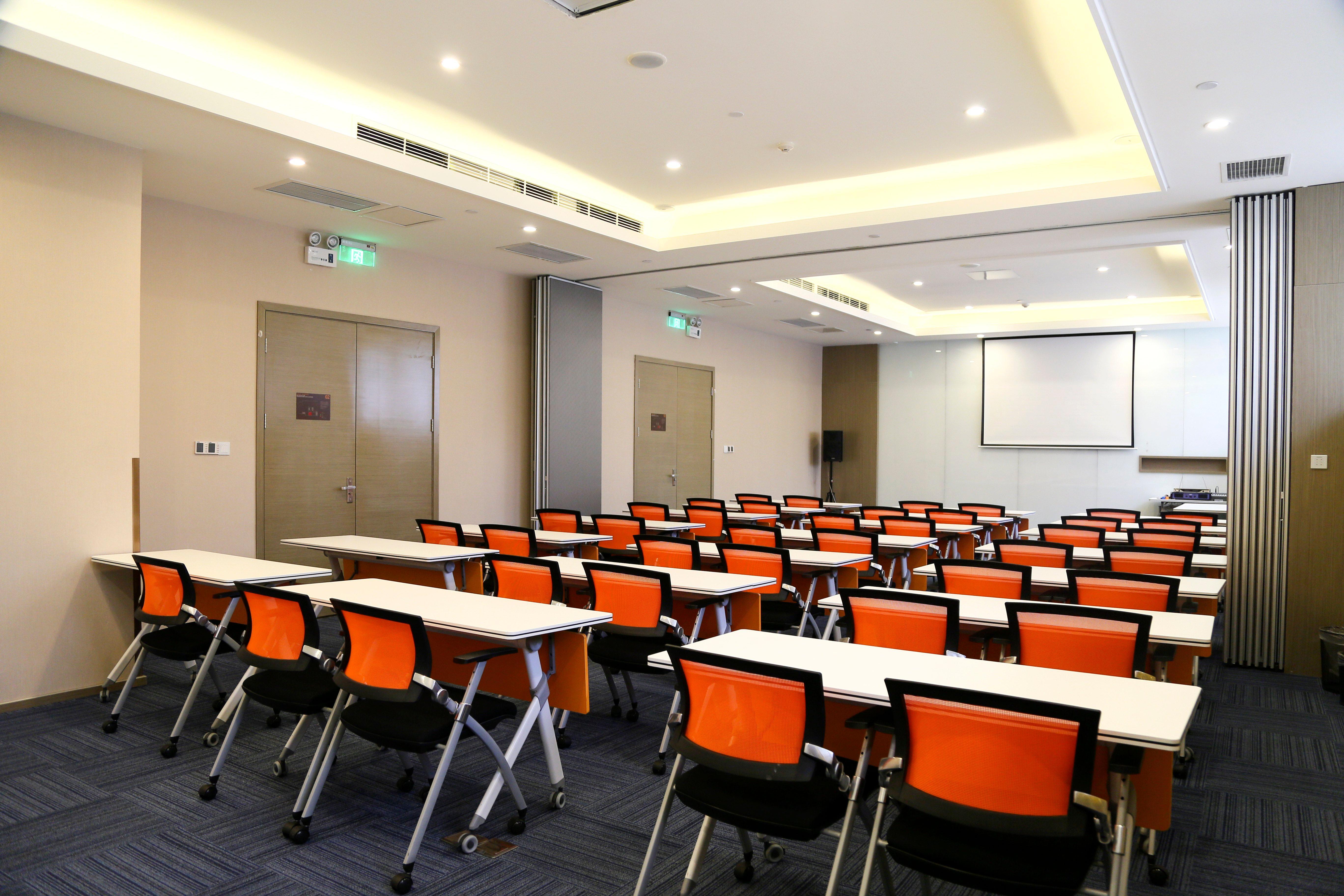 Holiday Inn Express Chengdu Jinniu By Ihg מראה חיצוני תמונה